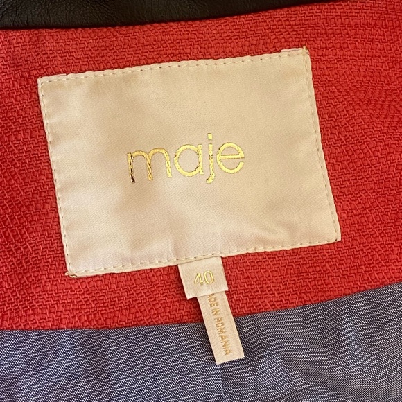 Maje Red Linen with Leather Collar
Blazer 40/L - Picture 7 of 13